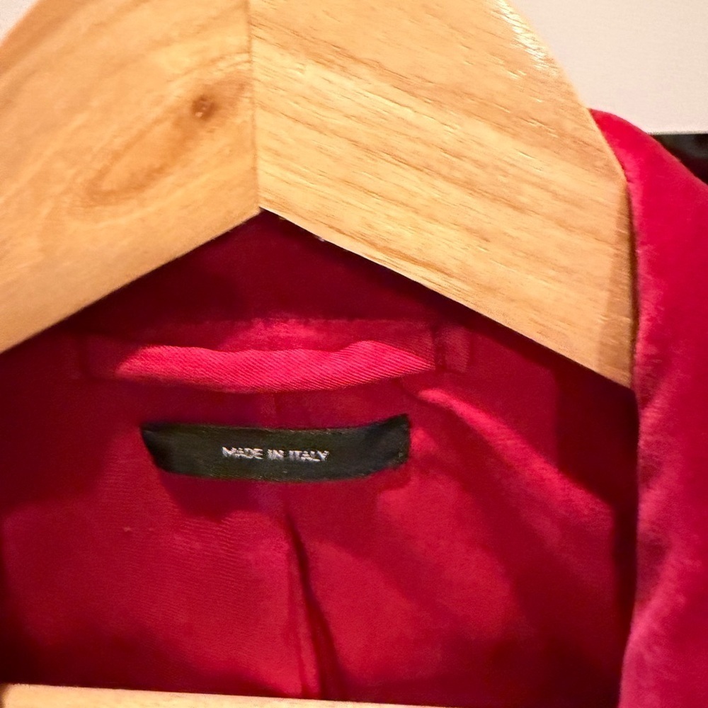 Tom Ford Women's Rasberry Velvet Blazer - Picture 2 of 8